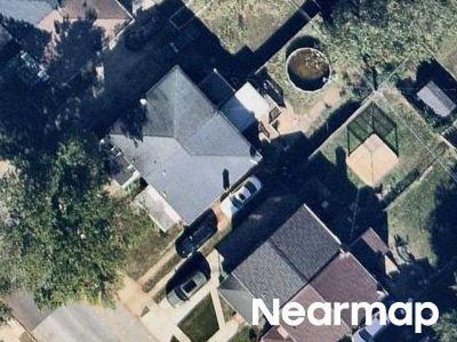 House for sale in Gibsonton, Maryland