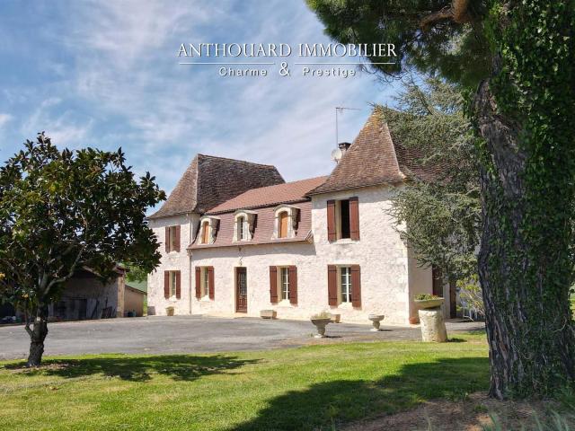 Maison vente à Villeréal, Fond de la Ville
