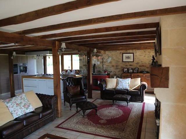 Maison vente à Bellevue, Pageas