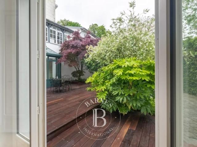 Maison vente à Boulogne-Billancourt, Ville-d'avray