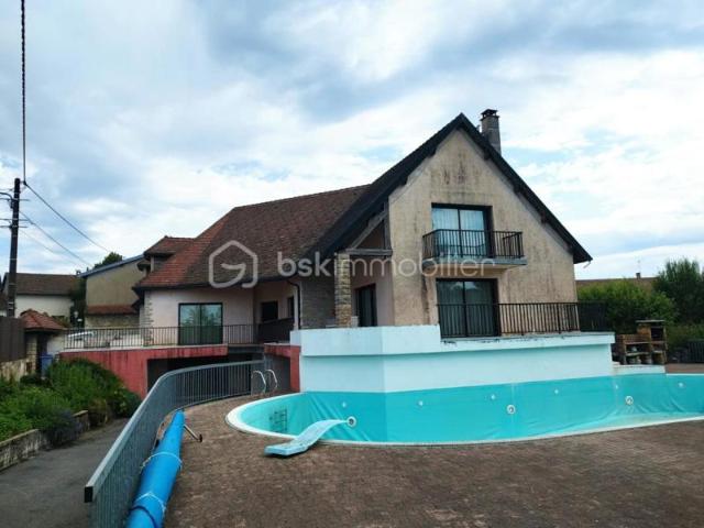 Maison vente à Lons-le-Saunier, Cogna