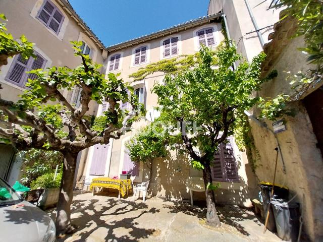 Maison vente à Place Maurice Ravel, Carpentras