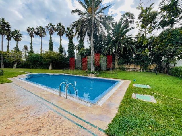 Villa vente à Anfa, Gharb-Chrarda-Beni Hssen