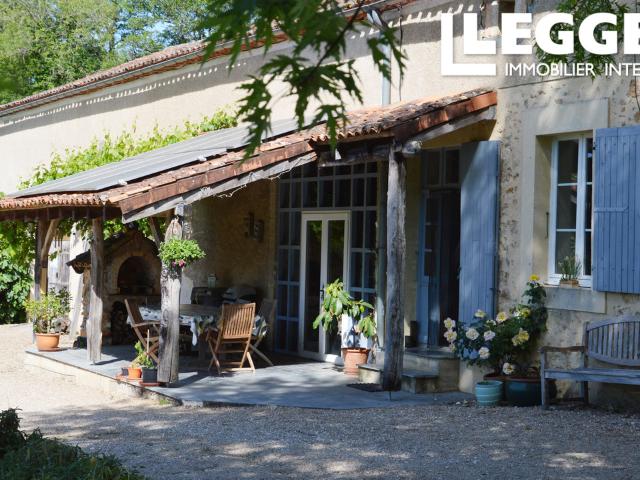 Maison vente à Angoulême, Montbron