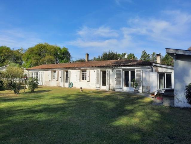 Maison vente à France métropolitaine, Saint-vivien-de-médoc
