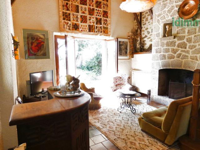 Maison vente à Aurillac, Saint-santin-cantalès