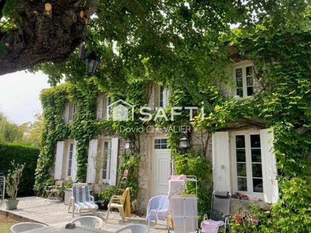 Villa vente à Saint-germain-de-lusignan, Les Grands Champs