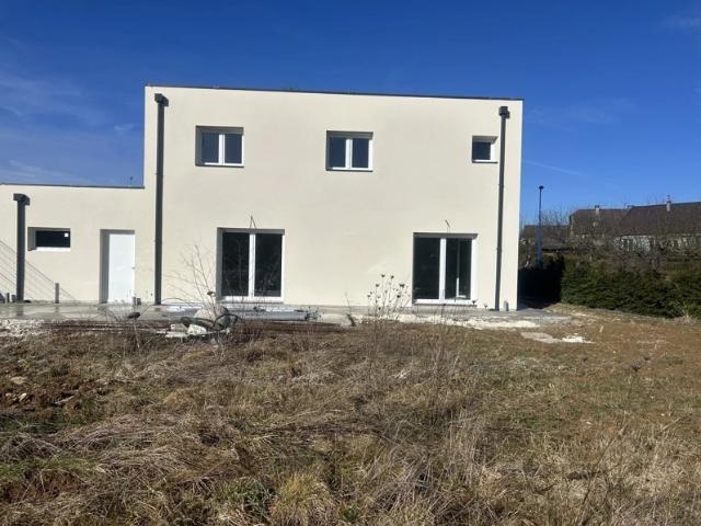Maison vente à Belfort, Petit-croix