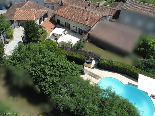 Maison vente à Confolens, Nanteuil-en-vallée