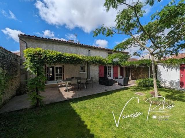 Villa vente à Saint-Jean-d'Angély, Les Eglises-d'argenteuil