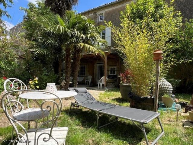 Maison vente à Confolens, Brettes