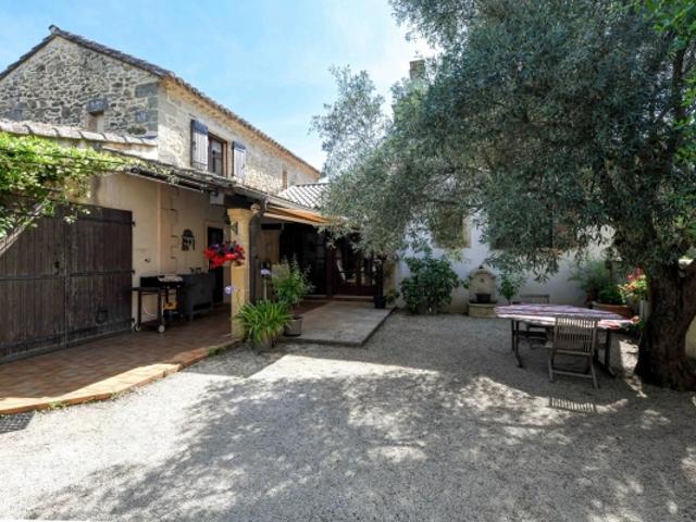 Maison vente à Nîmes, Uzès