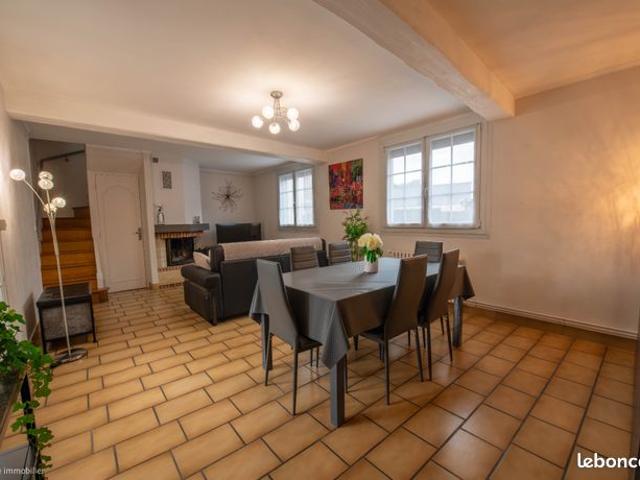 Maison vente à Amiens, Pont-de-metz