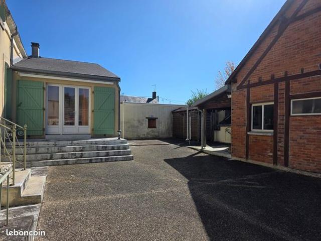 Maison vente à Issoudun, Reuilly