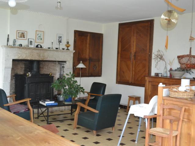 Maison vente à Angoulême, Salles-lavalette