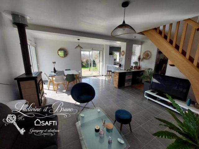 Maison vente à Guingamp, Bretagne