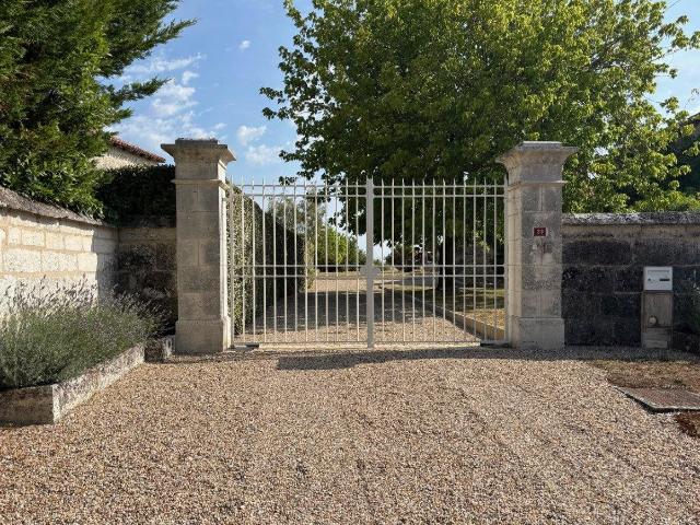 Maison vente à La Tournie, Cherval