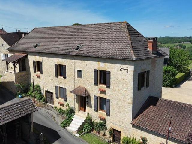Maison vente à Sarlat-la-Canéda, Beynac-et-cazenac