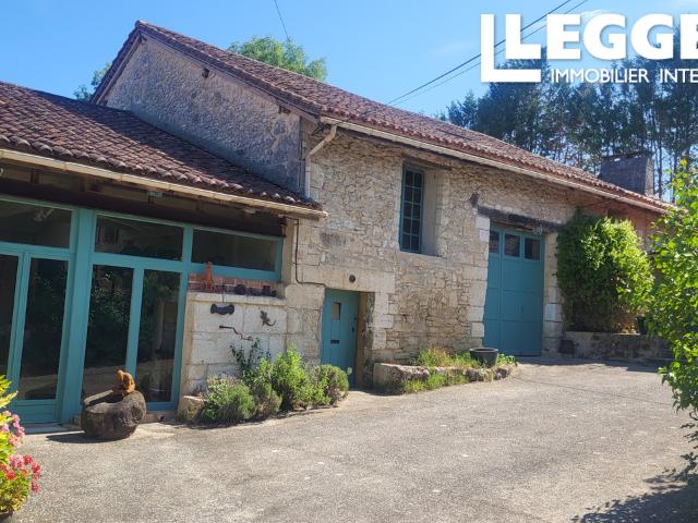 Maison vente à Nontron, Nouvelle-Aquitaine