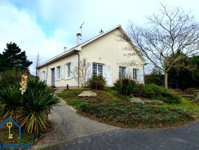 Maison vente à Fontenay-le-Comte, Saint-mesmin