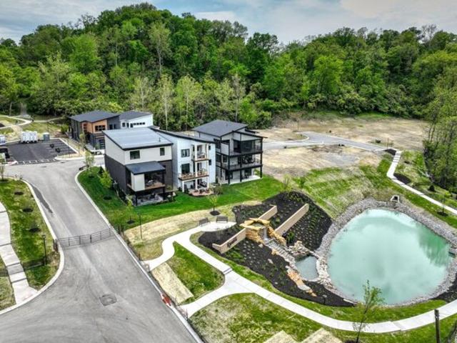 House for sale in Bellevue, Kentucky