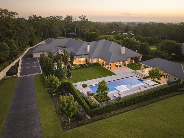 Cottage for sale in Sydney, New South Wales