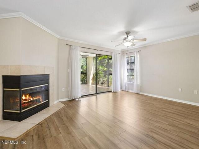 Condo for sale in Jacksonville
