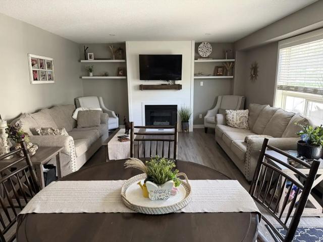 House for rent in Wedgewood, Alberta