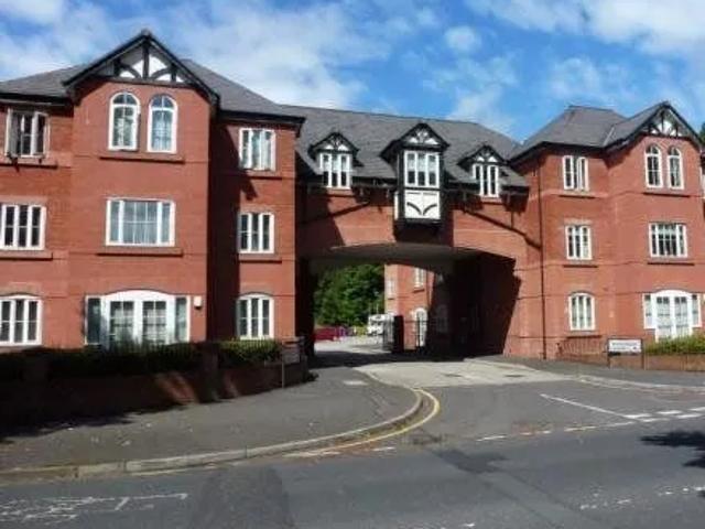 Apartment for rent in Calderstones