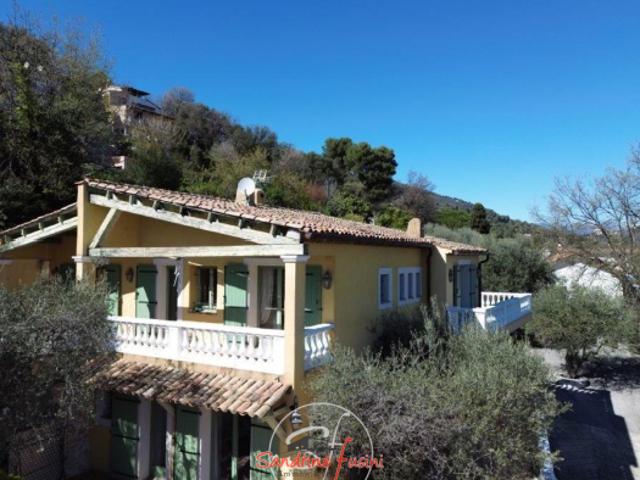 Maison vente à Grasse, Gattières