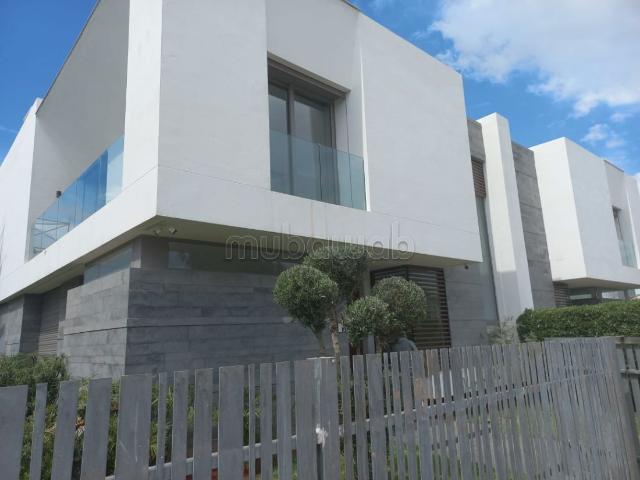 Villa location à Bouskoura, Gharb-Chrarda-Beni Hssen
