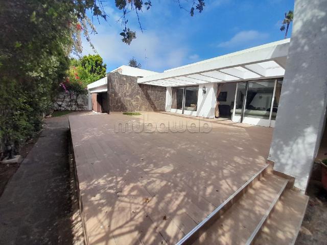 Villa vente à Anfa, Gharb-Chrarda-Beni Hssen