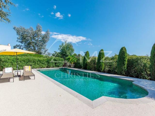 Villa vente à Grasse, La Roquette-sur-siagne