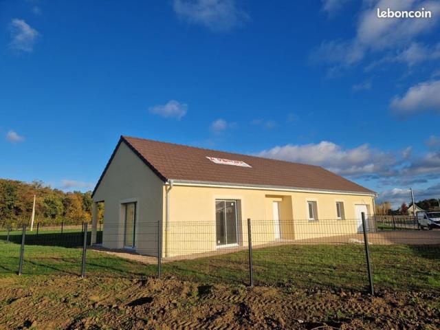 Maison vente à Louhans-Châteaurenaud, La Chapelle-naude