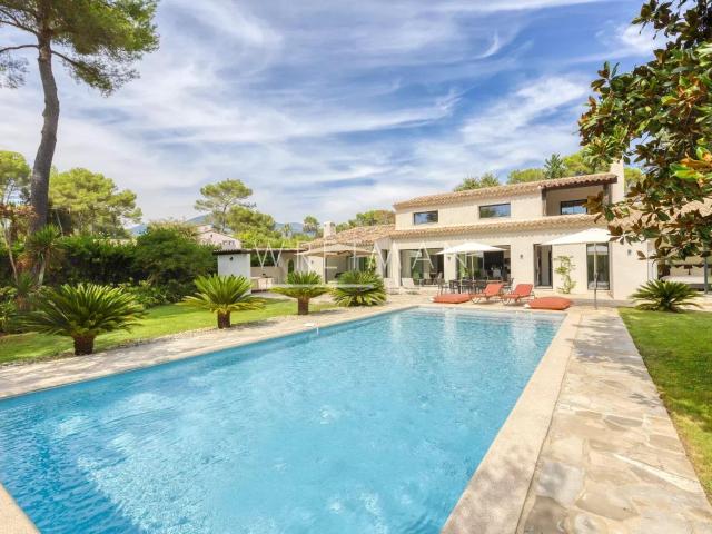 Maison vente à Grasse, Roquefort-les-pins