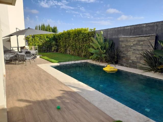 Villa vente à Bouskoura, Gharb-Chrarda-Beni Hssen