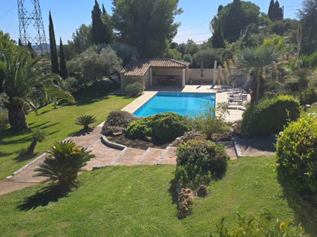 Maison vente à Arrondissement de Toulon, Ollioules