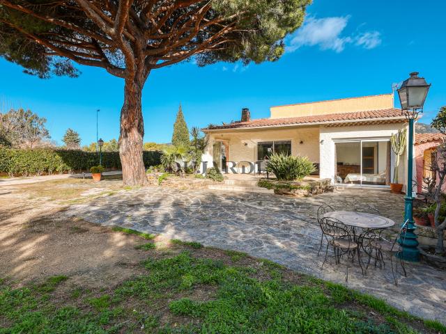 Maison vente à Arrondissement de Toulon, Bormes-les-mimosas