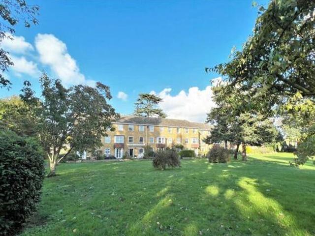 House for sale in Staines, Surrey