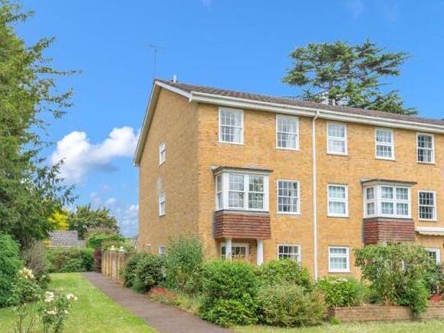 House for sale in Surrey
