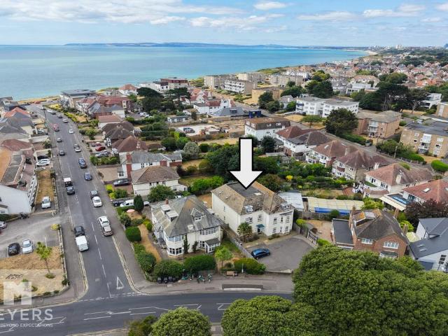 Apartment for rent in Wick, Bournemouth