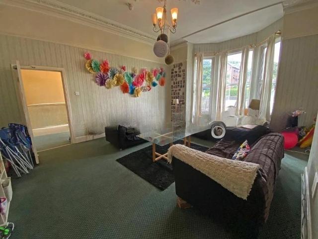 House for rent in Hyde Park, West Yorkshire