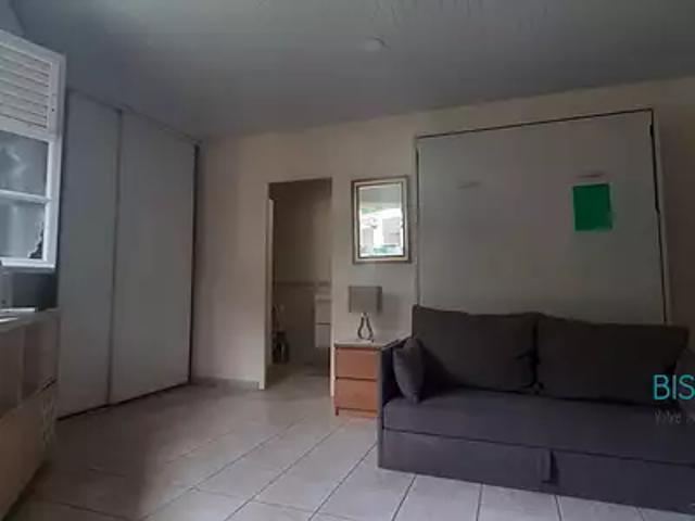 Maison location à Cité Cheval Blanc, Martinique