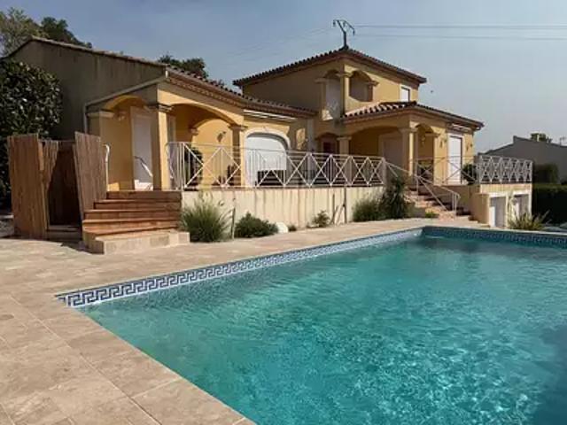 Maison location à Nîmes, Bellegarde