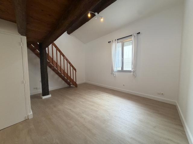Appartement location à Nîmes, Bellegarde