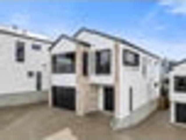 House for sale in Otakou