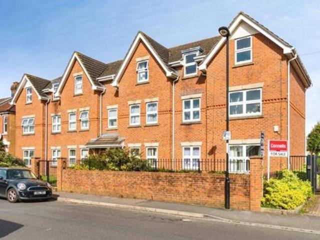 House for sale in Chilworth Old Village, Test Valley