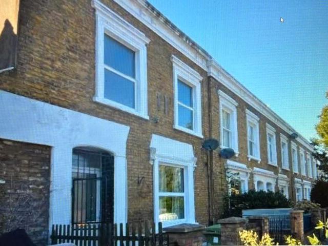 House for rent in Bellenden, Greater London