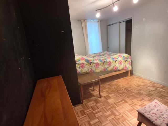 Room for rent in La Haute-Saint-Charles, Québec
