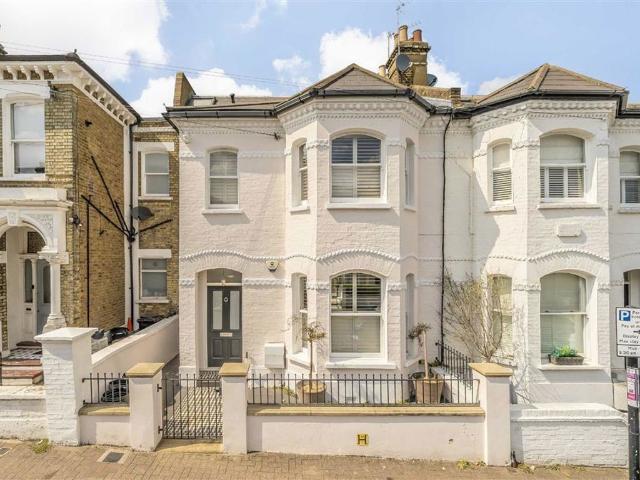 House for rent in Clapham Junction, Greater London